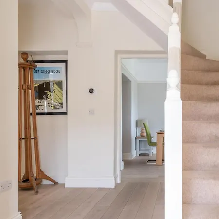 Hazelseat House At The Graythwaite Estate * 울버스톤